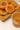 Crostatine Artigianali: Frolla Perfetta e Confetture di Qualità